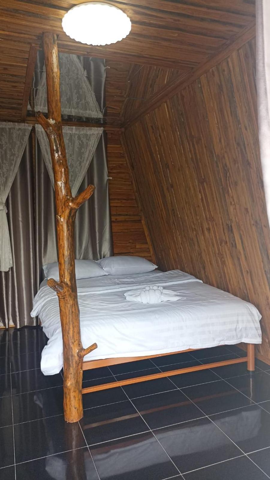 Boat And House Resort Amphoe Khao Kho Exterior foto