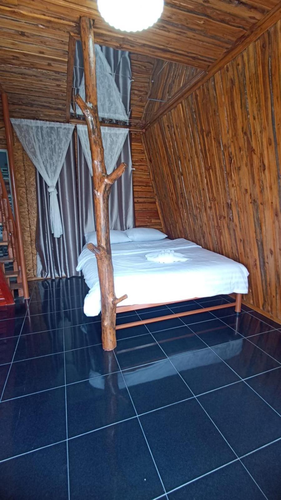Boat And House Resort Amphoe Khao Kho Exterior foto