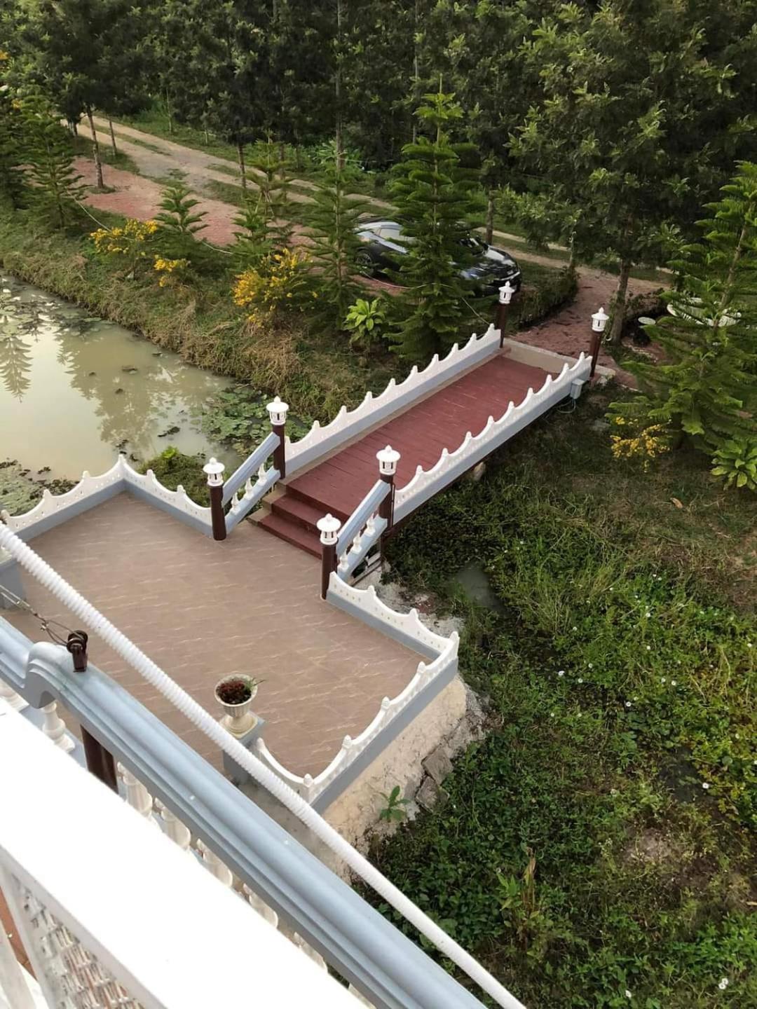 Boat And House Resort Amphoe Khao Kho Exterior foto